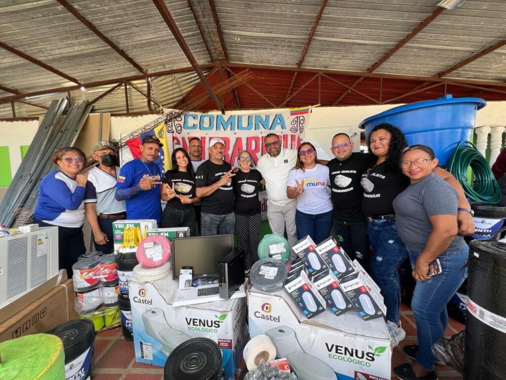 Comunas de Falcón rehabilitan 18 centros educativos mediante la gestión directa