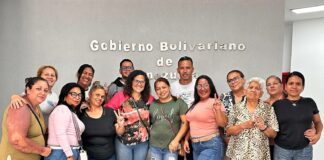 Caricuao define agenda formativa junto a Instituto de Altos Estudios Hugo Chávez y Mincomunas