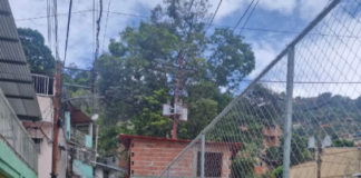 Inician rehabilitación integral de la cancha deportiva de Macarao junto al Poder Popular