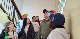 Poder Popular de El Junquito prepara campamento transitorio para recibir a familias afectadas por los terremotos